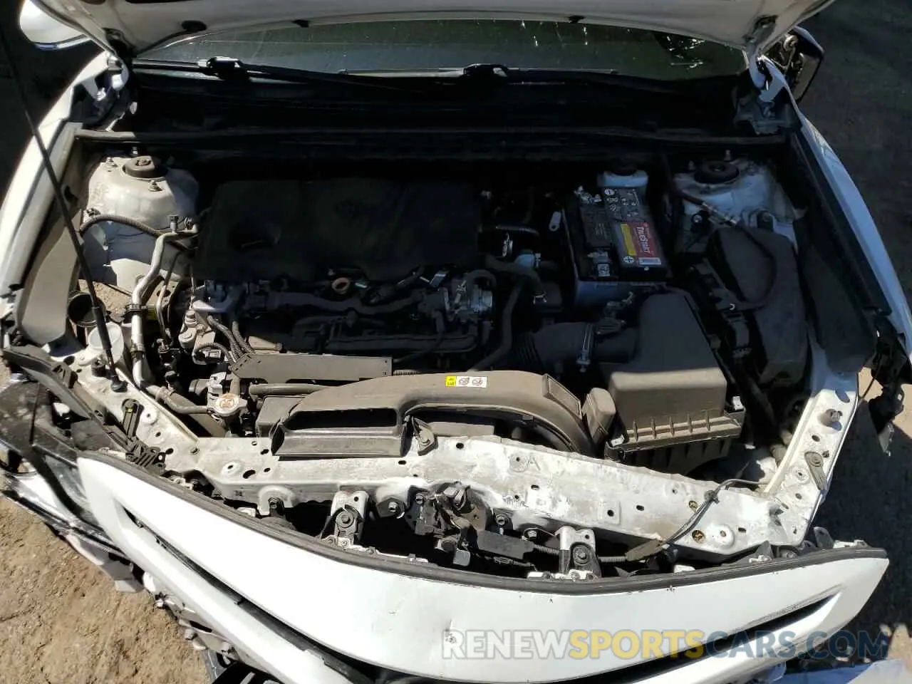 11 Photograph of a damaged car 4T1K61AK2MU473647 TOYOTA CAMRY 2021