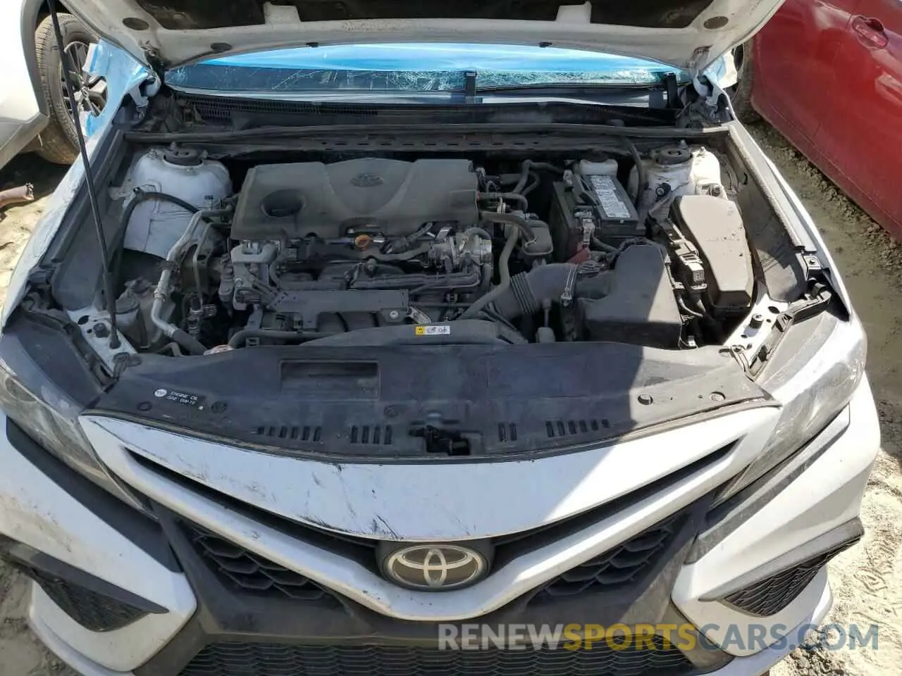 12 Photograph of a damaged car 4T1K61AK2MU520711 TOYOTA CAMRY 2021