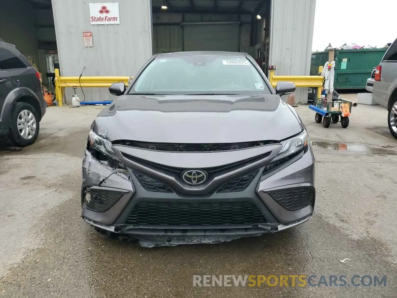 5 Photograph of a damaged car 4T1K61AK2MU612627 TOYOTA CAMRY 2021