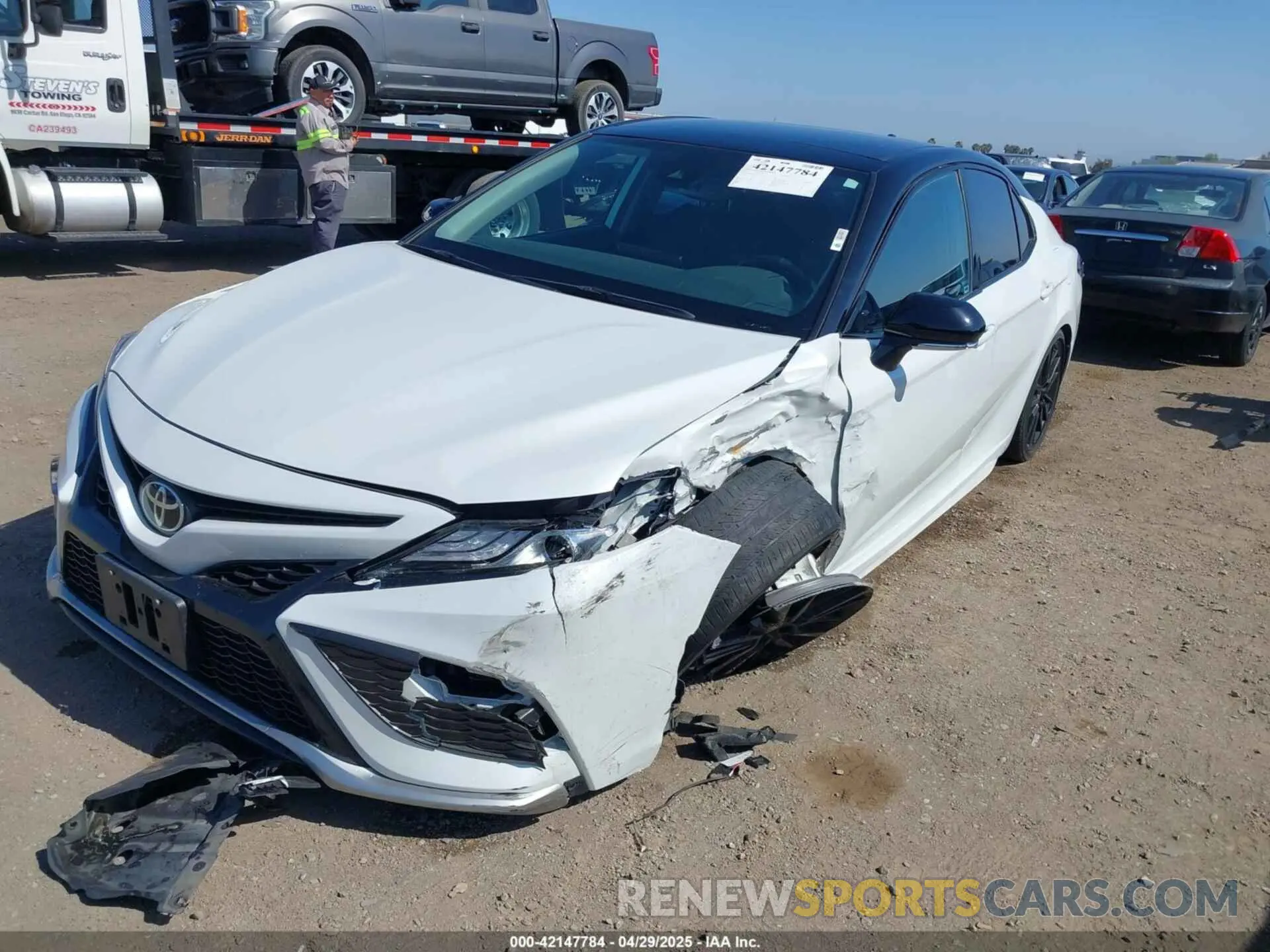 2 Photograph of a damaged car 4T1K61AK3MU472877 TOYOTA CAMRY 2021