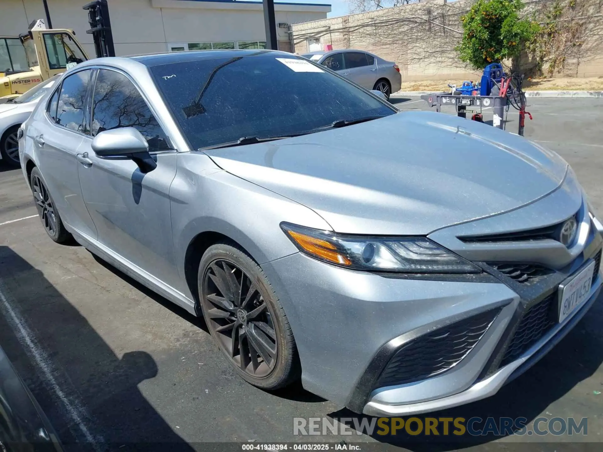 13 Photograph of a damaged car 4T1K61AK3MU577984 TOYOTA CAMRY 2021