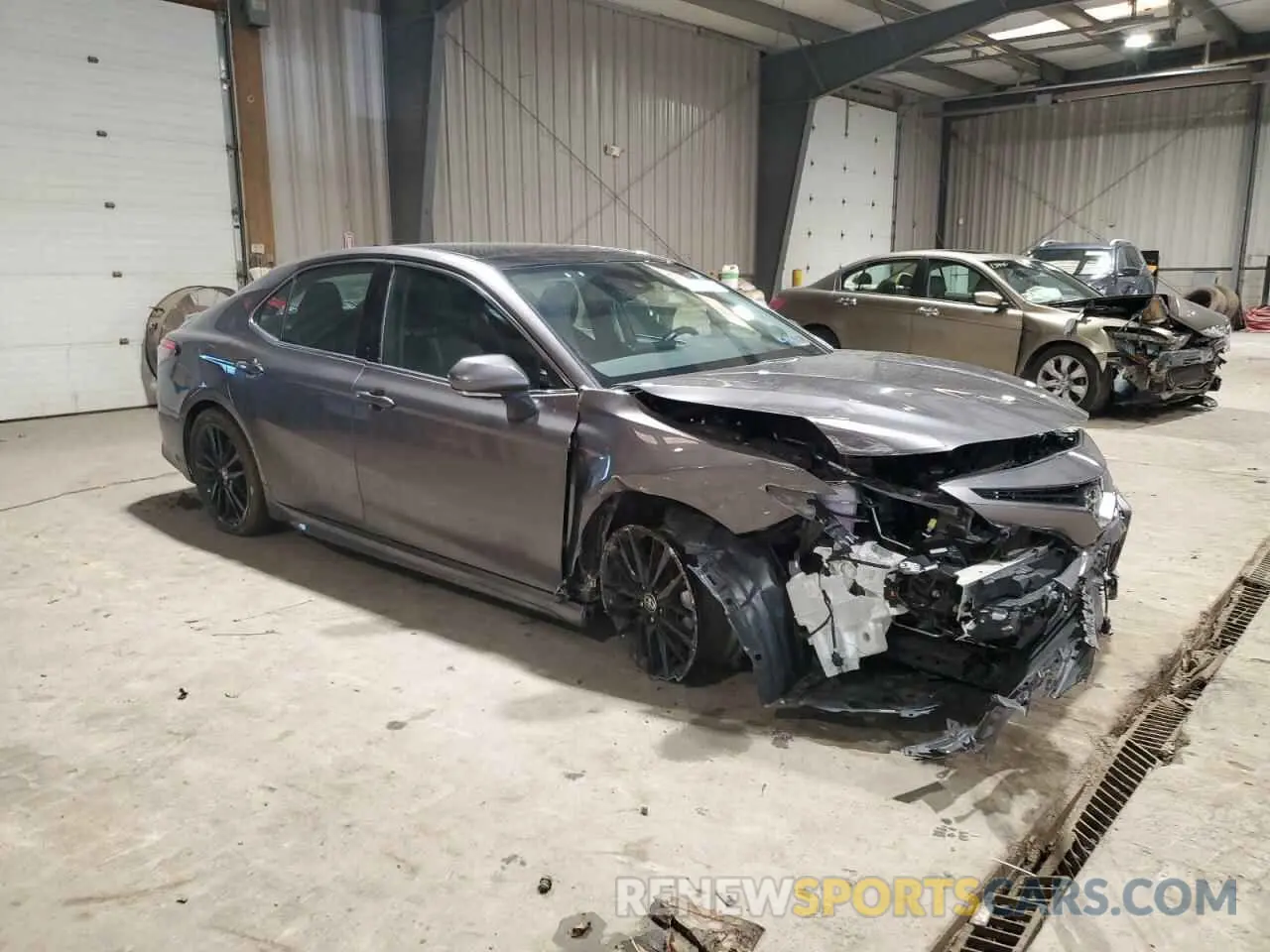4 Photograph of a damaged car 4T1K61AK3MU579184 TOYOTA CAMRY 2021