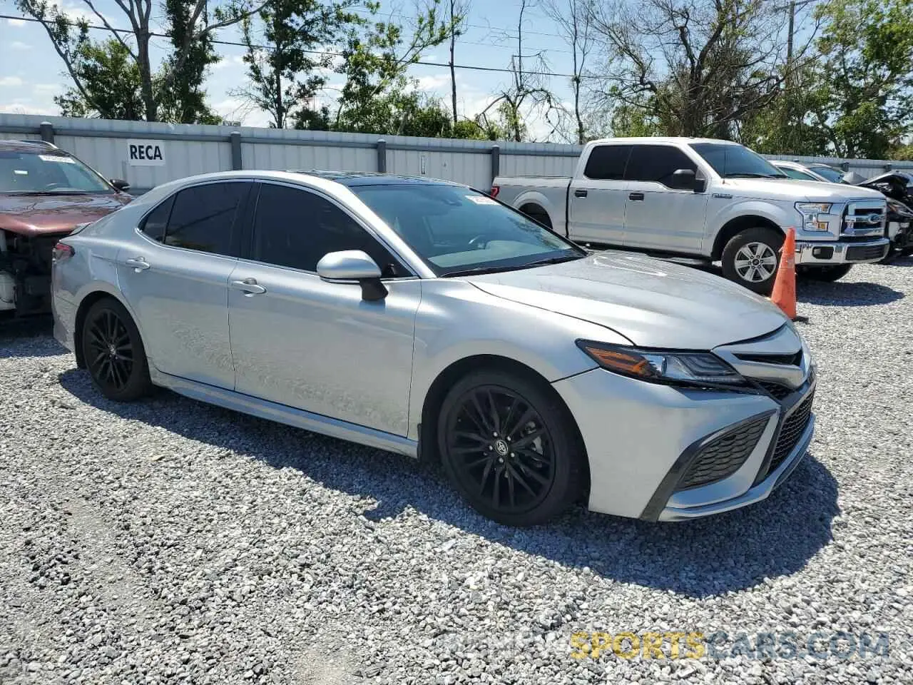 4 Photograph of a damaged car 4T1K61AK4MU550003 TOYOTA CAMRY 2021