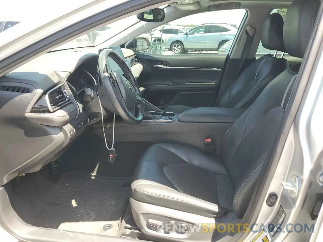 7 Photograph of a damaged car 4T1K61AK4MU550003 TOYOTA CAMRY 2021