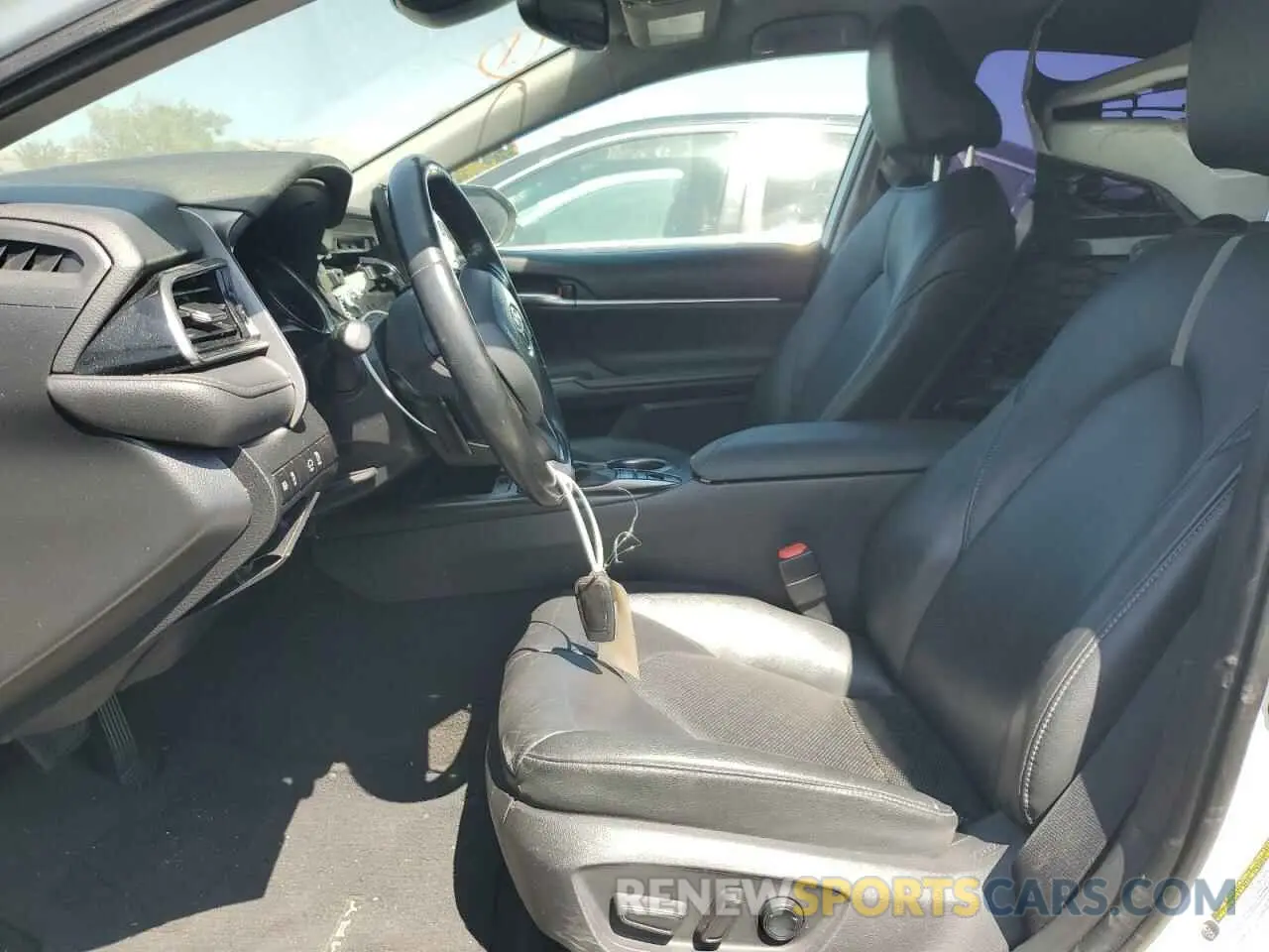 7 Photograph of a damaged car 4T1K61AK5MU454803 TOYOTA CAMRY 2021