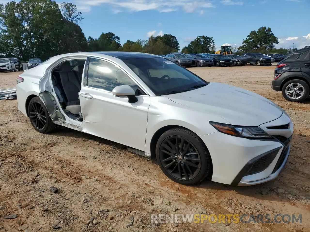 4 Photograph of a damaged car 4T1K61AK5MU567036 TOYOTA CAMRY 2021