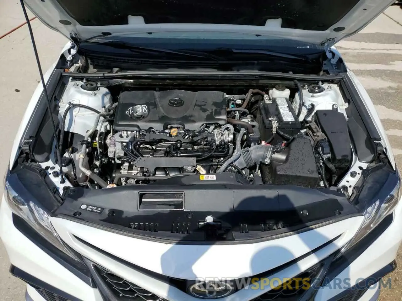 11 Photograph of a damaged car 4T1K61AK5MU587643 TOYOTA CAMRY 2021