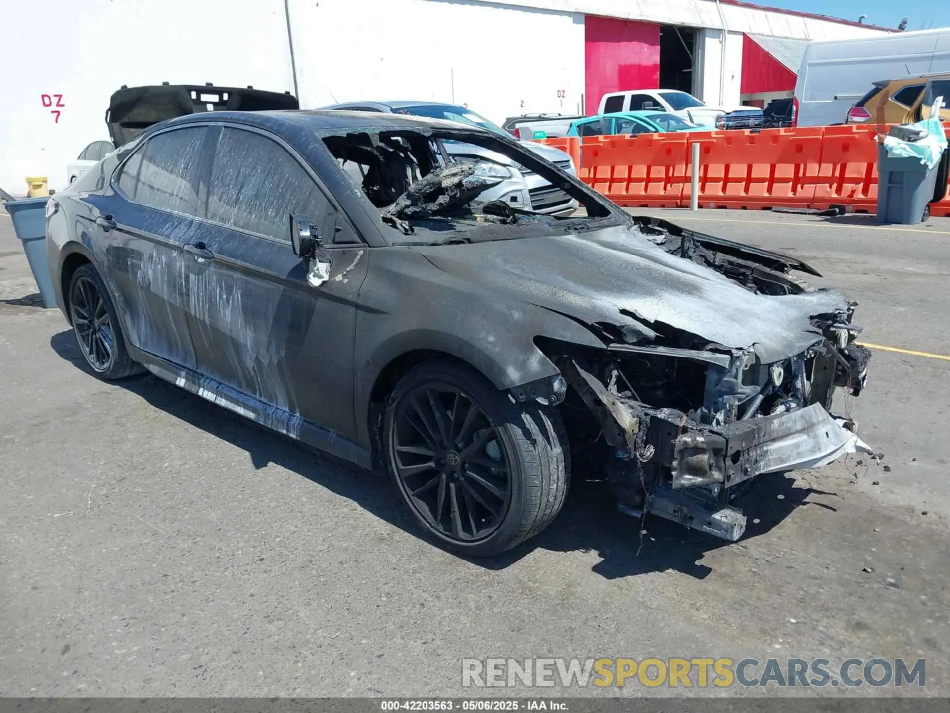 1 Фотография поврежденного автомобиля 4T1K61AK6MU590079 TOYOTA CAMRY 2021