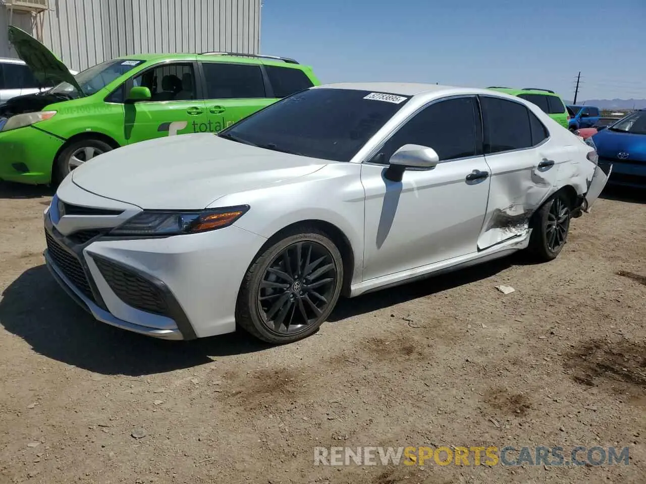 1 Photograph of a damaged car 4T1K61AK6MU604515 TOYOTA CAMRY 2021