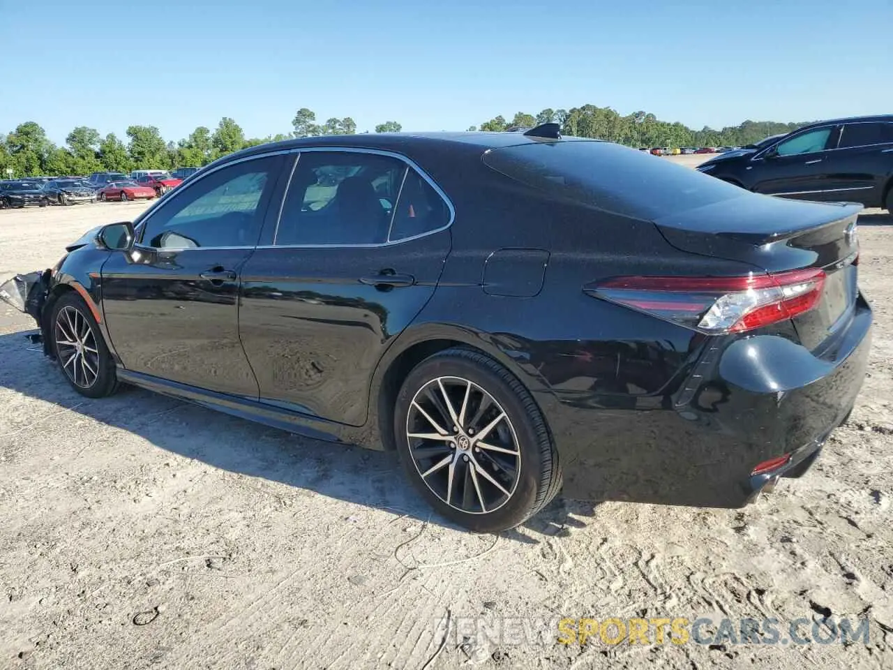 2 Photograph of a damaged car 4T1K61AK7MU404159 TOYOTA CAMRY 2021