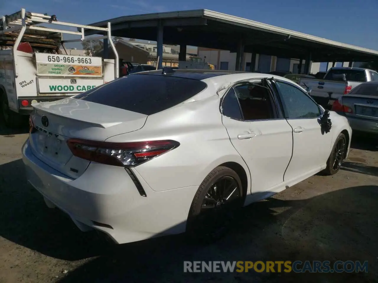 4 Фотография поврежденного автомобиля 4T1K61AK7MU411290 TOYOTA CAMRY 2021