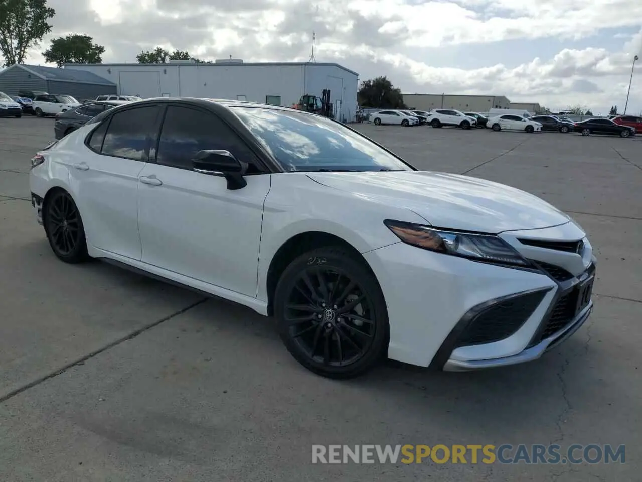 4 Photograph of a damaged car 4T1K61AK7MU472963 TOYOTA CAMRY 2021