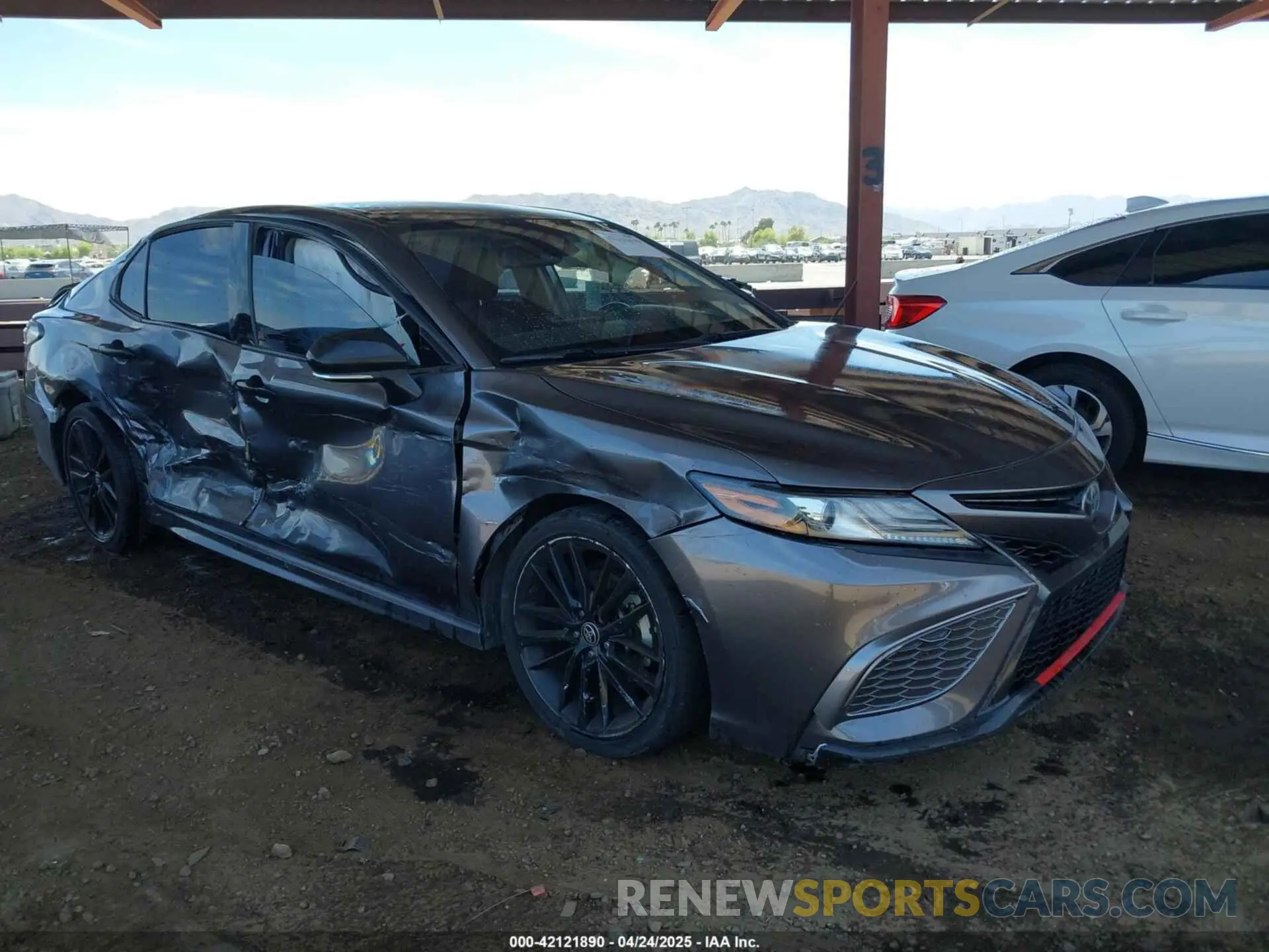 1 Photograph of a damaged car 4T1K61AK7MU518176 TOYOTA CAMRY 2021