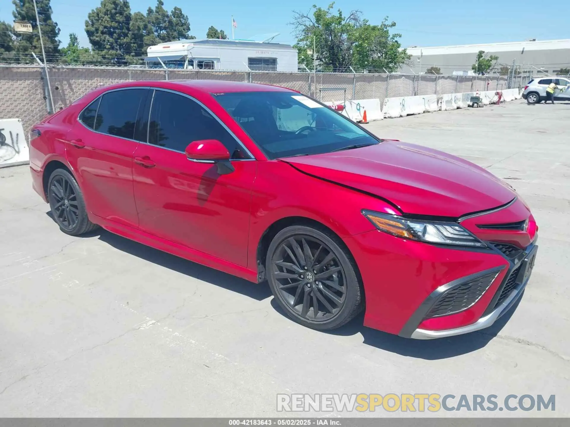 1 Photograph of a damaged car 4T1K61AK8MU429569 TOYOTA CAMRY 2021