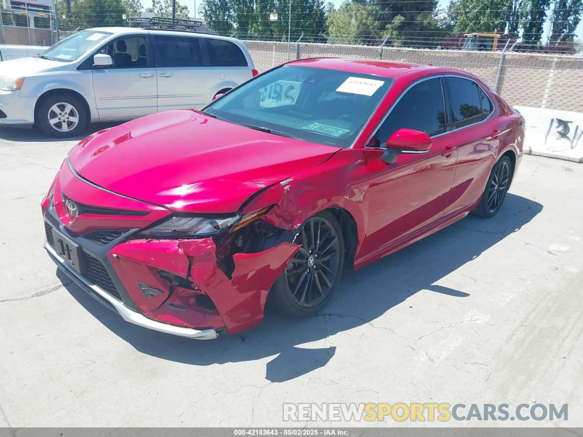 2 Photograph of a damaged car 4T1K61AK8MU429569 TOYOTA CAMRY 2021