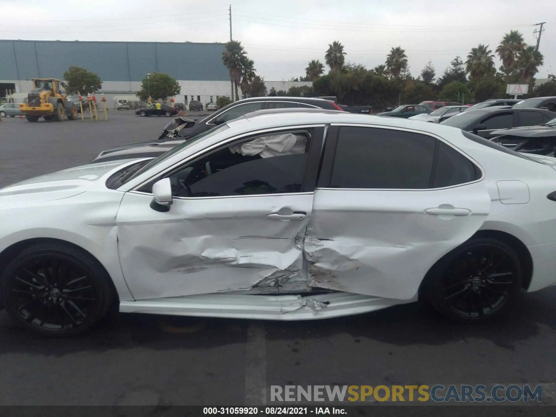 6 Photograph of a damaged car 4T1K61AK8MU522950 TOYOTA CAMRY 2021