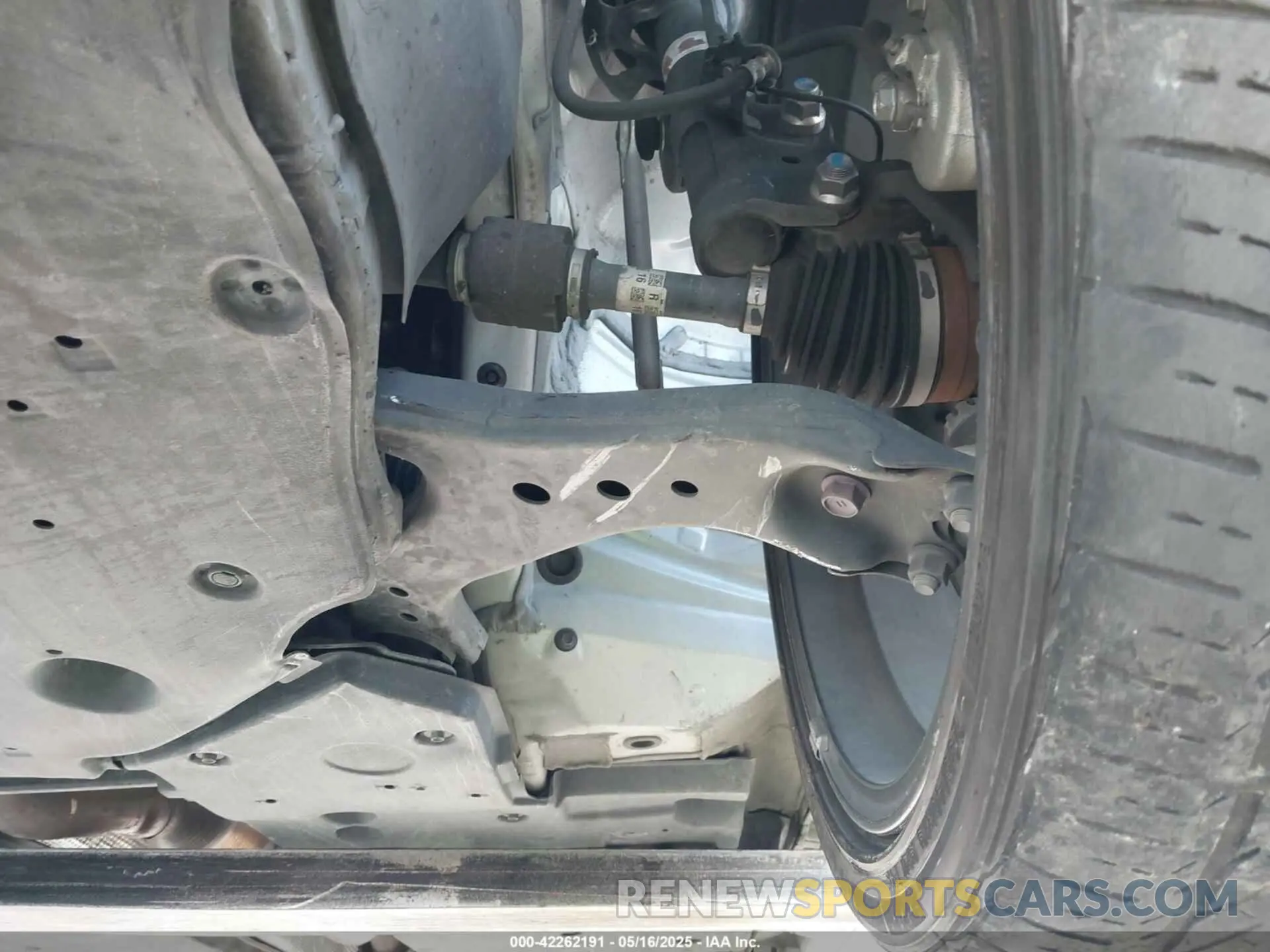 19 Photograph of a damaged car 4T1K61AK8MU591962 TOYOTA CAMRY 2021