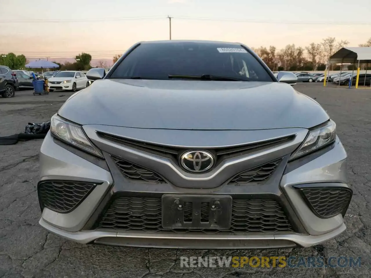 5 Photograph of a damaged car 4T1K61AK8MU614799 TOYOTA CAMRY 2021