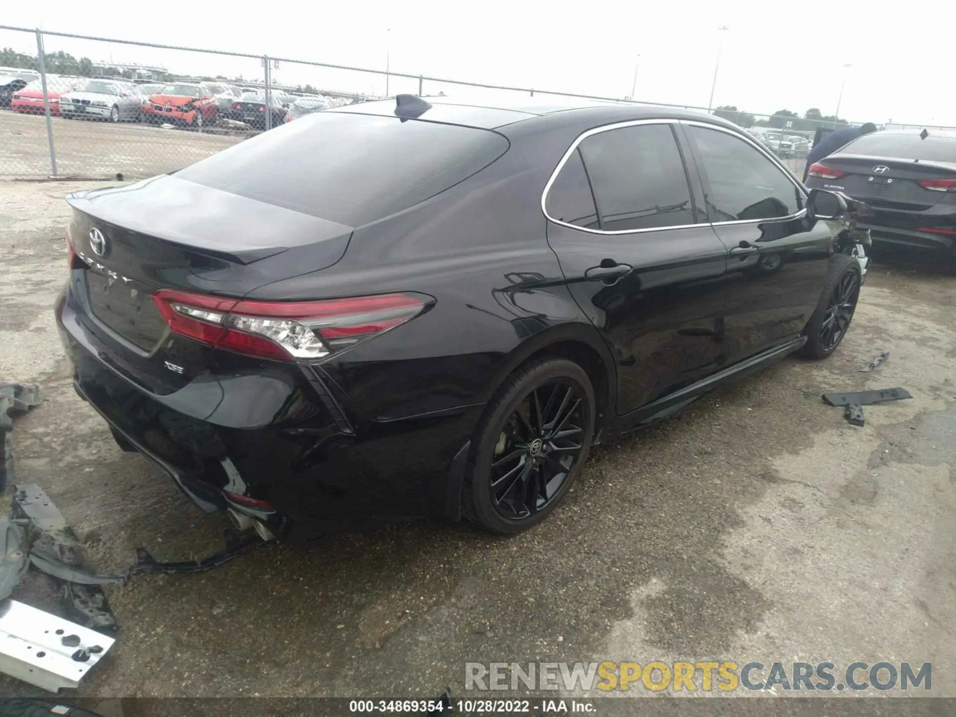 4 Photograph of a damaged car 4T1K61AK9MU406415 TOYOTA CAMRY 2021