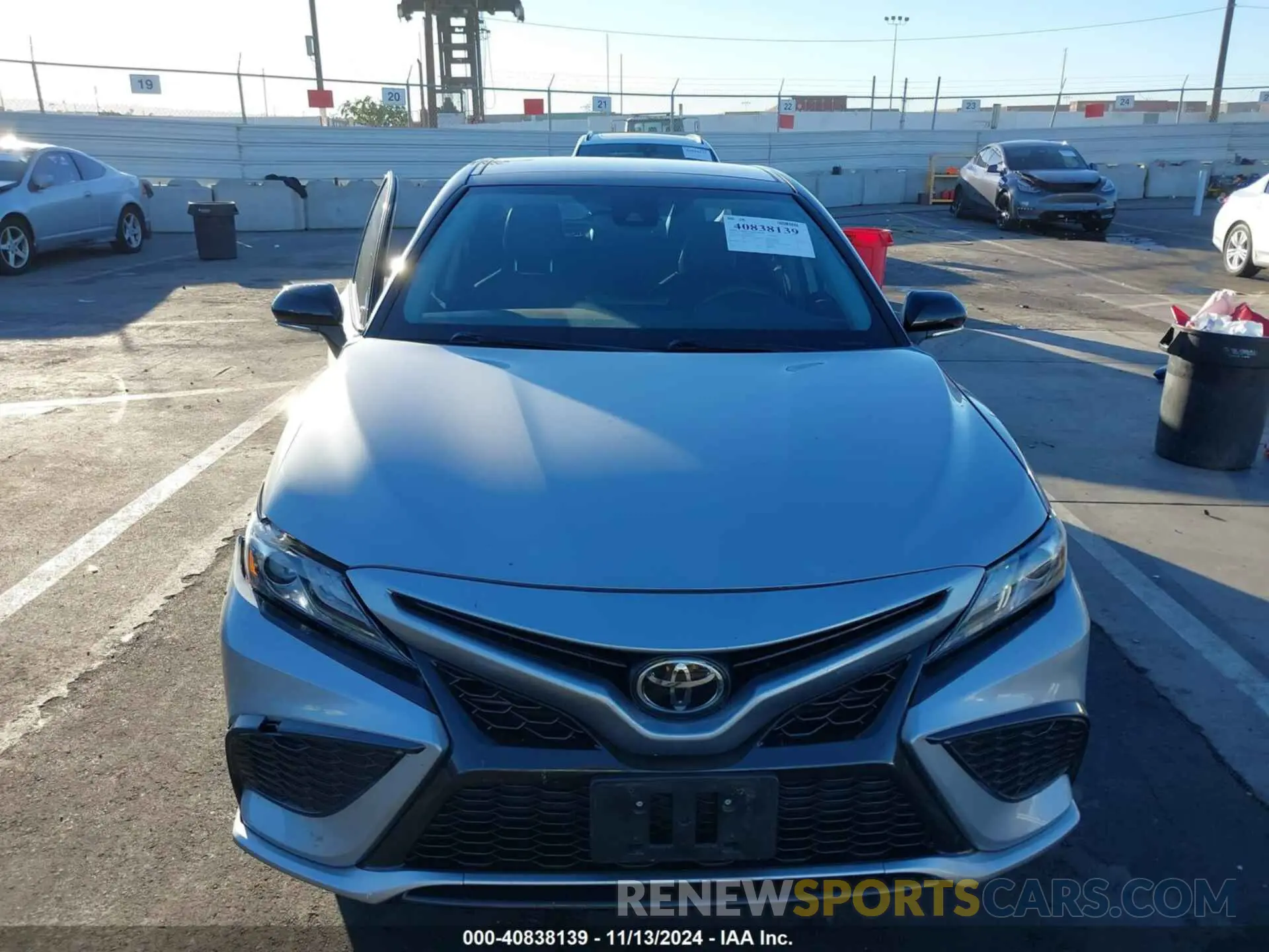 12 Photograph of a damaged car 4T1K61AK9MU485424 TOYOTA CAMRY 2021
