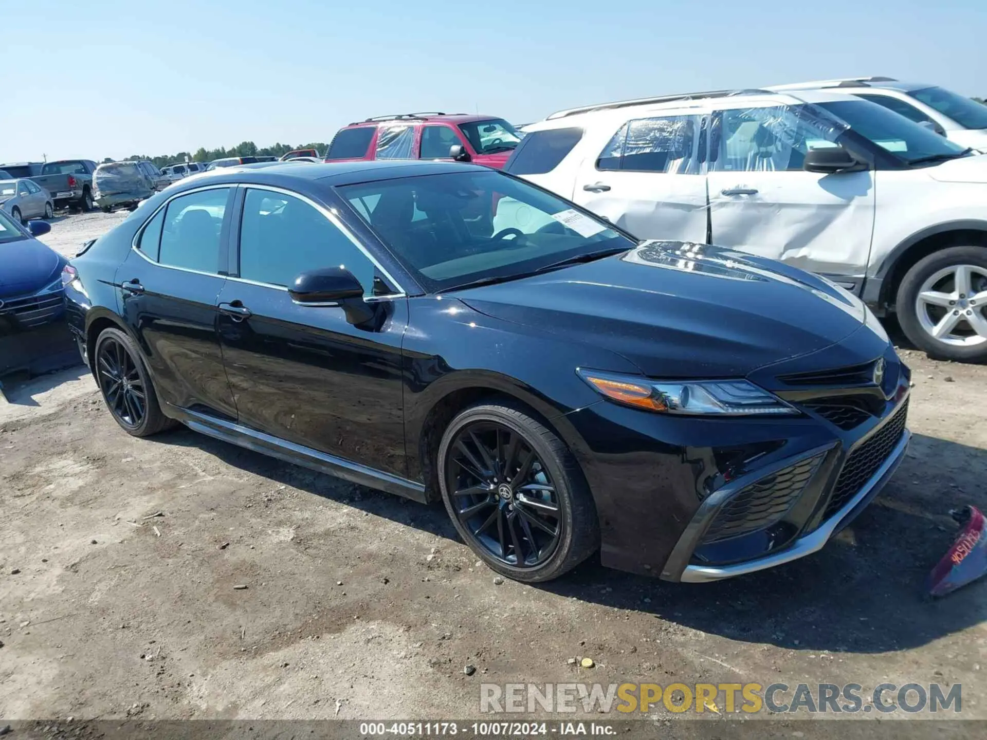 1 Photograph of a damaged car 4T1K61AKXMU425264 TOYOTA CAMRY 2021