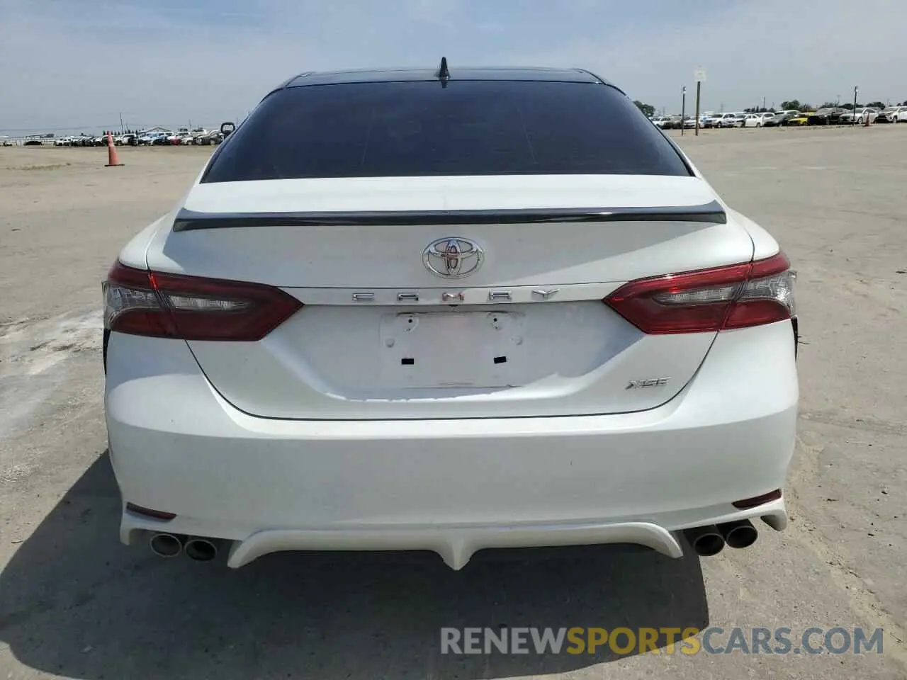 6 Photograph of a damaged car 4T1K61AKXMU482628 TOYOTA CAMRY 2021