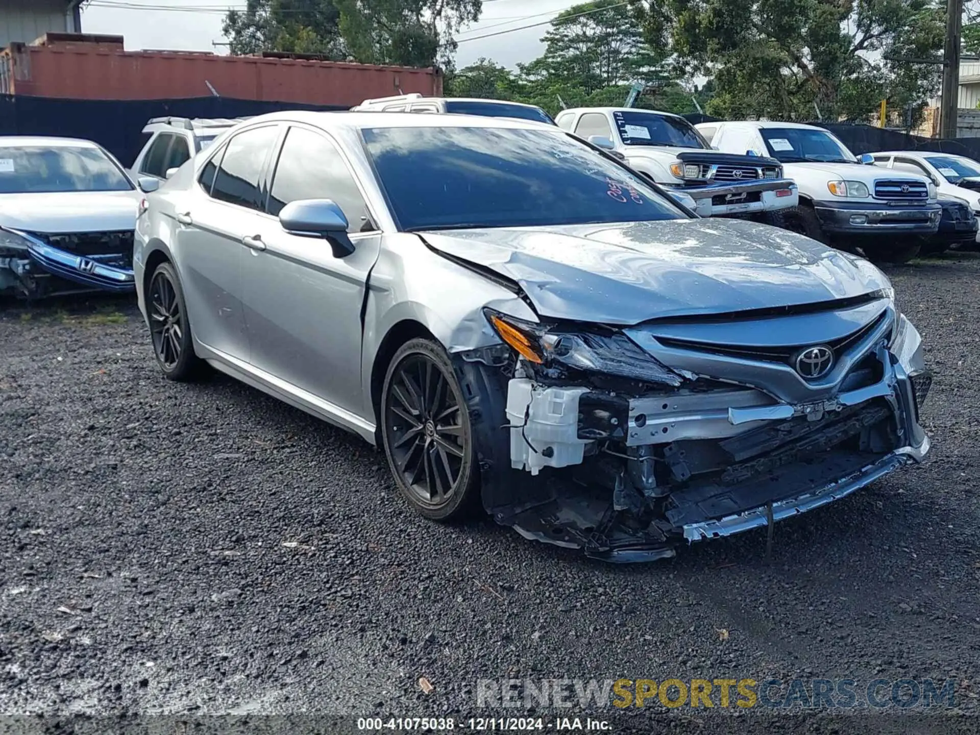 1 Photograph of a damaged car 4T1K61AKXMU511934 TOYOTA CAMRY 2021