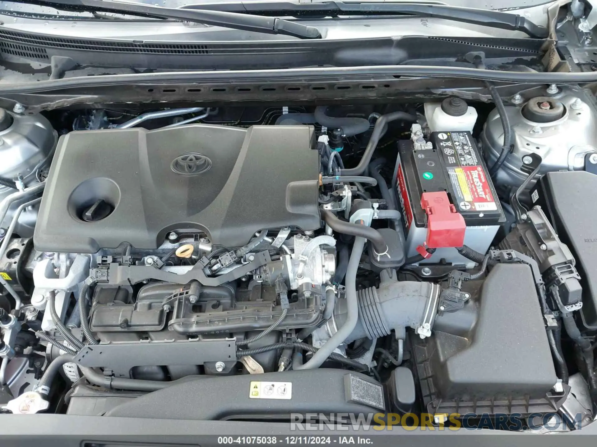 10 Photograph of a damaged car 4T1K61AKXMU511934 TOYOTA CAMRY 2021
