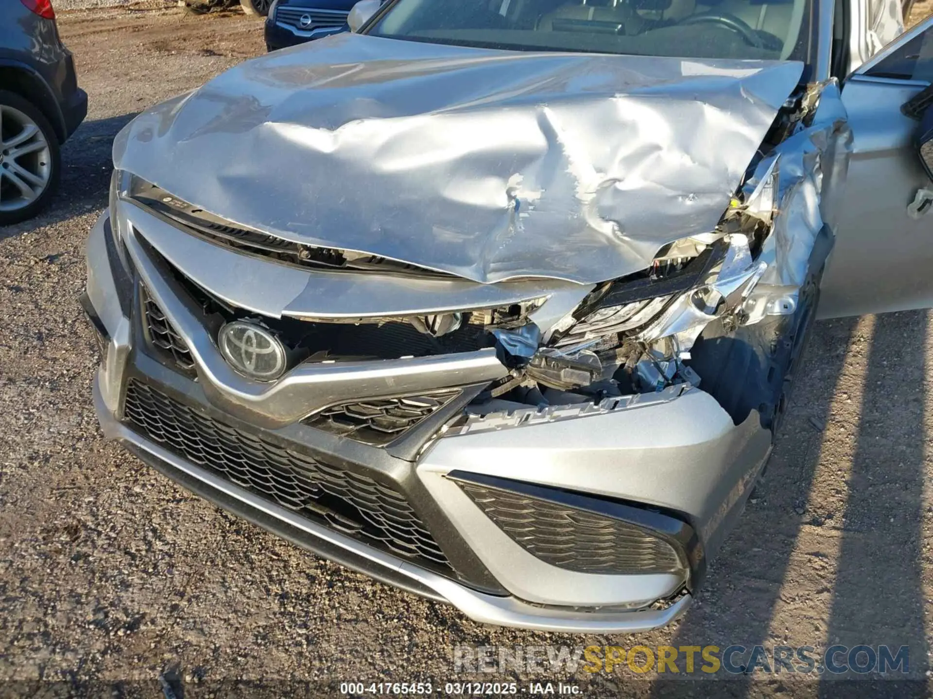 6 Photograph of a damaged car 4T1K61AKXMU575620 TOYOTA CAMRY 2021