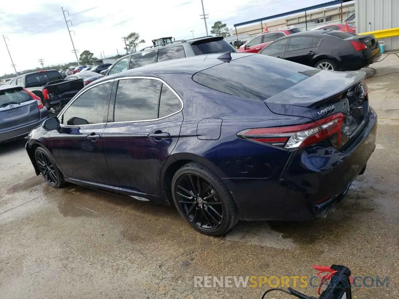 2 Photograph of a damaged car 4T1K61AKXMU611810 TOYOTA CAMRY 2021