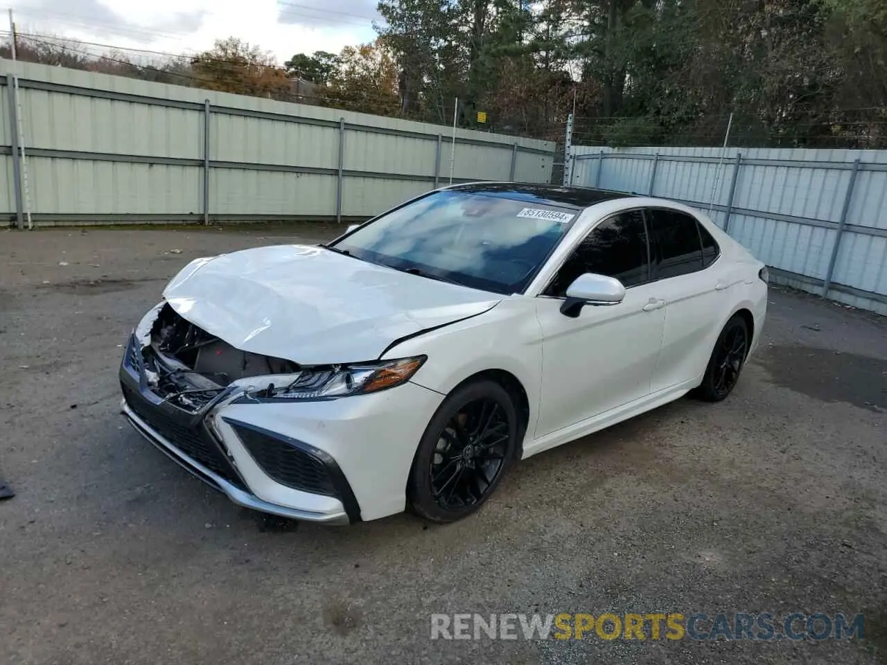 1 Photograph of a damaged car 4T1K61BK0MU027219 TOYOTA CAMRY 2021