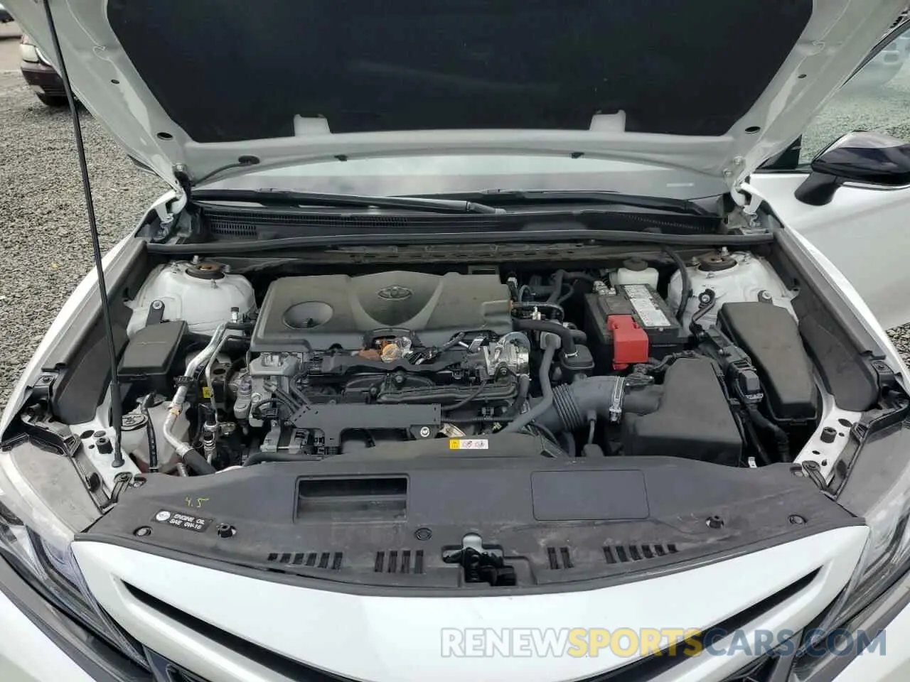 11 Photograph of a damaged car 4T1K61BK1MU025849 TOYOTA CAMRY 2021