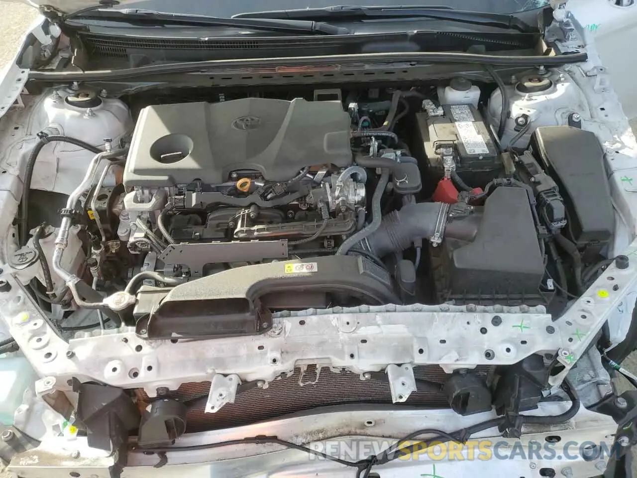 11 Photograph of a damaged car 4T1K61BK1MU033627 TOYOTA CAMRY 2021