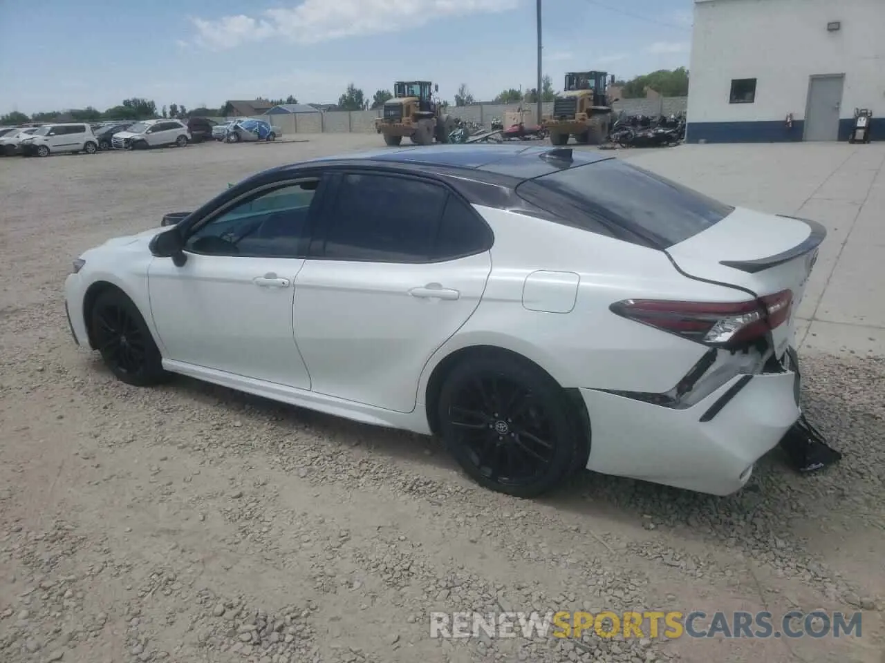 2 Photograph of a damaged car 4T1K61BK4MU040667 TOYOTA CAMRY 2021