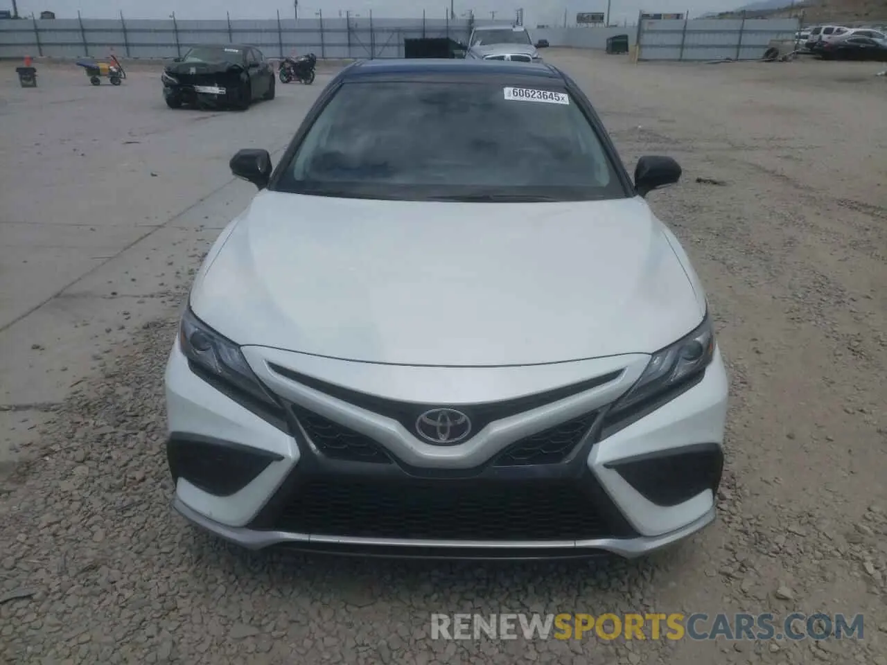 5 Photograph of a damaged car 4T1K61BK4MU040667 TOYOTA CAMRY 2021