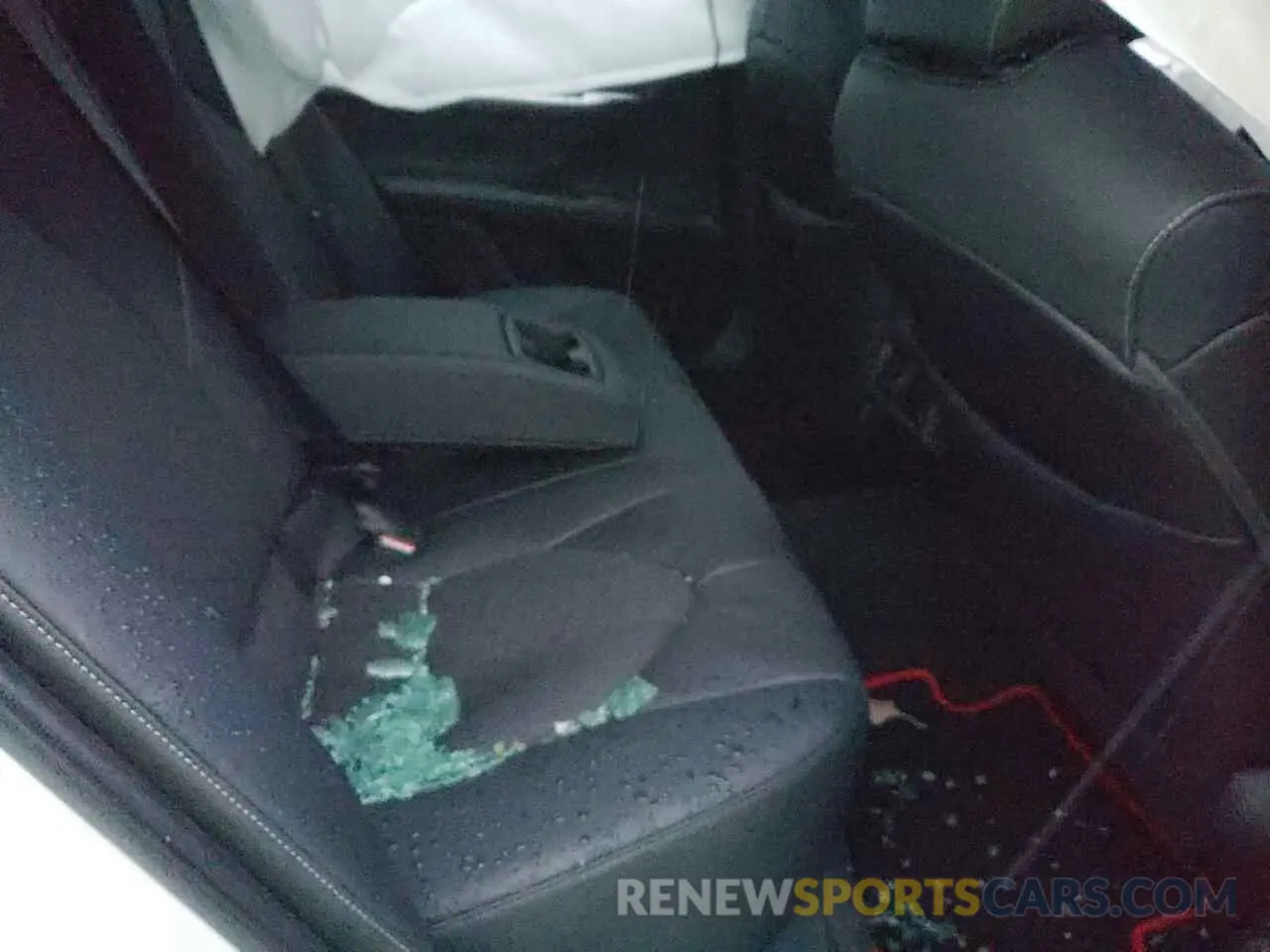 6 Photograph of a damaged car 4T1K61BK4MU047053 TOYOTA CAMRY 2021