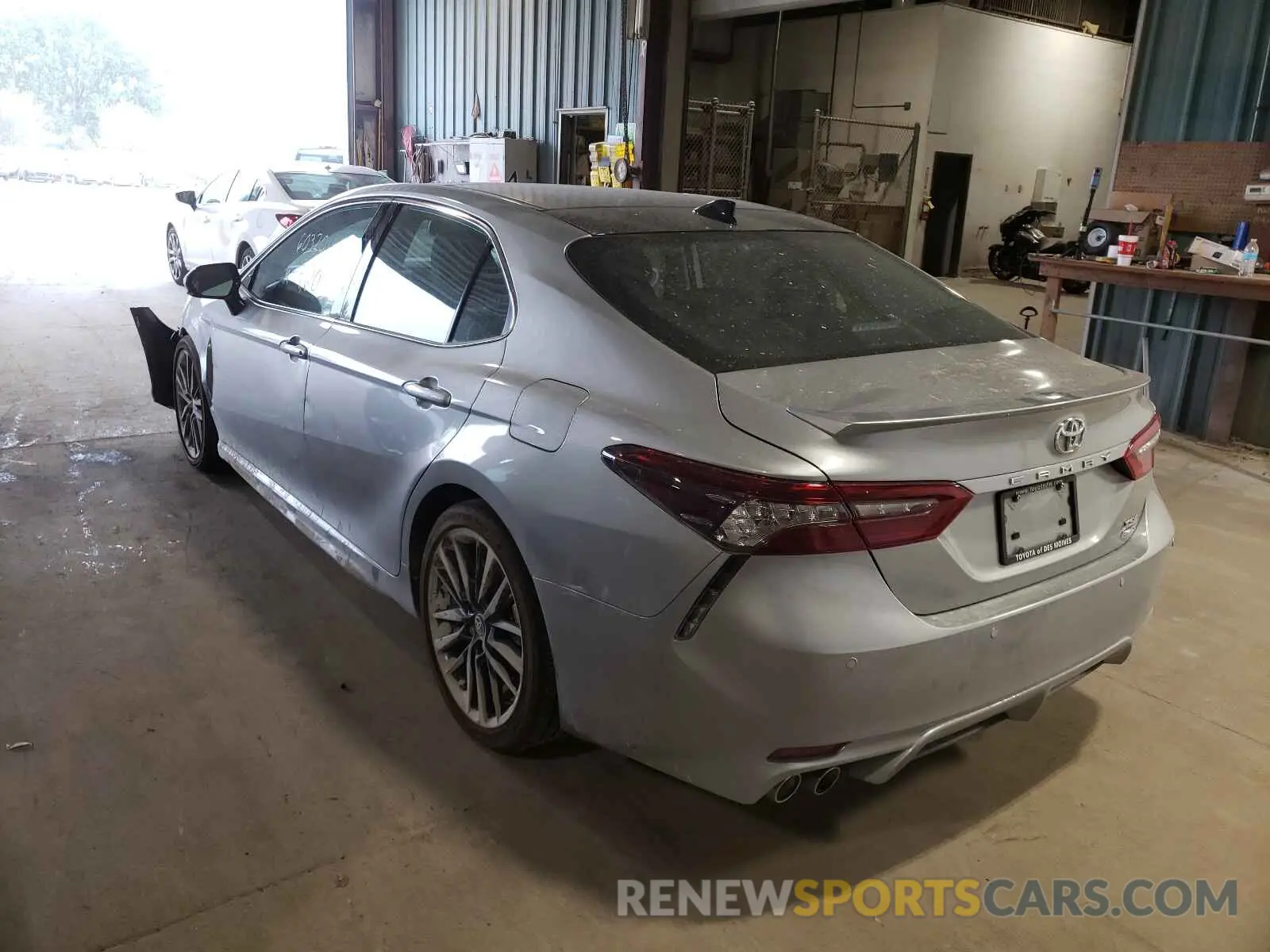 3 Photograph of a damaged car 4T1K61BK6MU039049 TOYOTA CAMRY 2021