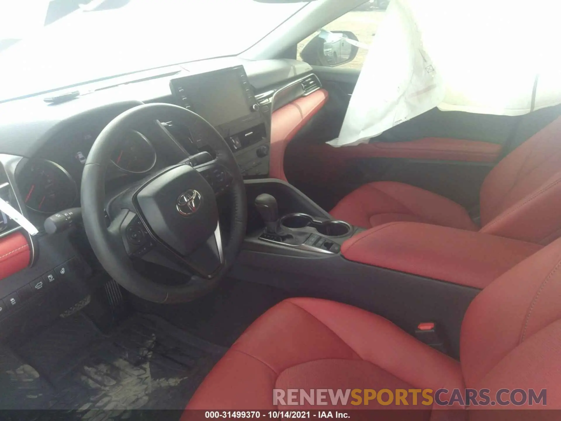5 Photograph of a damaged car 4T1K61BK7MU032238 TOYOTA CAMRY 2021