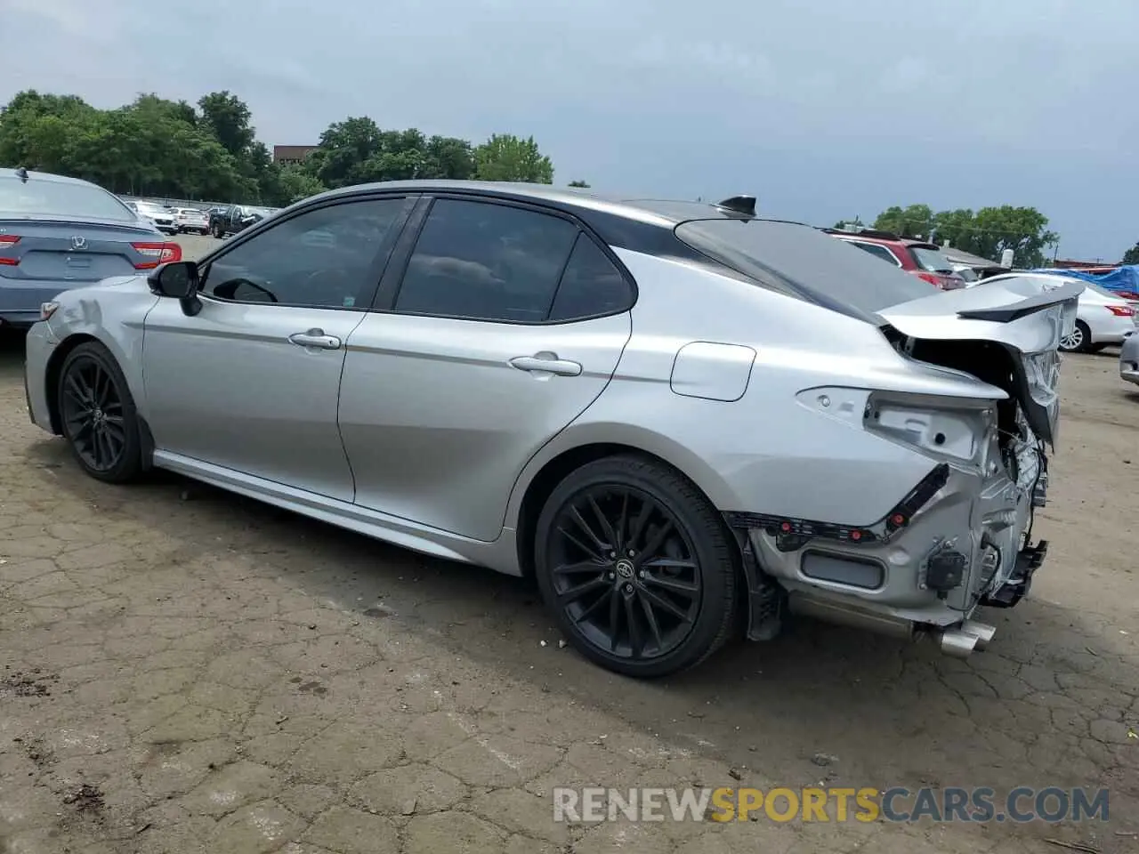 2 Photograph of a damaged car 4T1K61BKXMU025221 TOYOTA CAMRY 2021