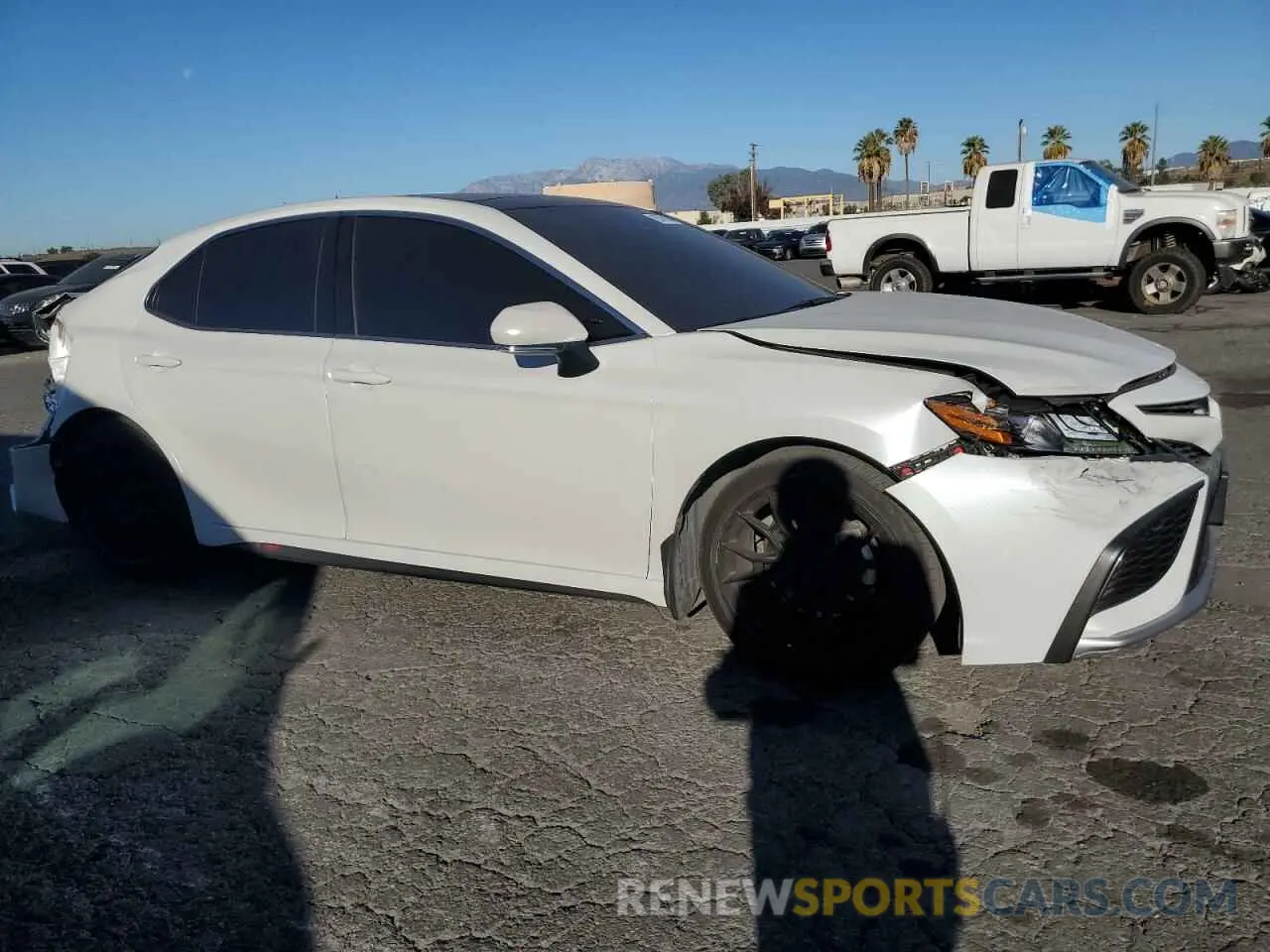 4 Photograph of a damaged car 4T1KZ1AK1MU050940 TOYOTA CAMRY 2021