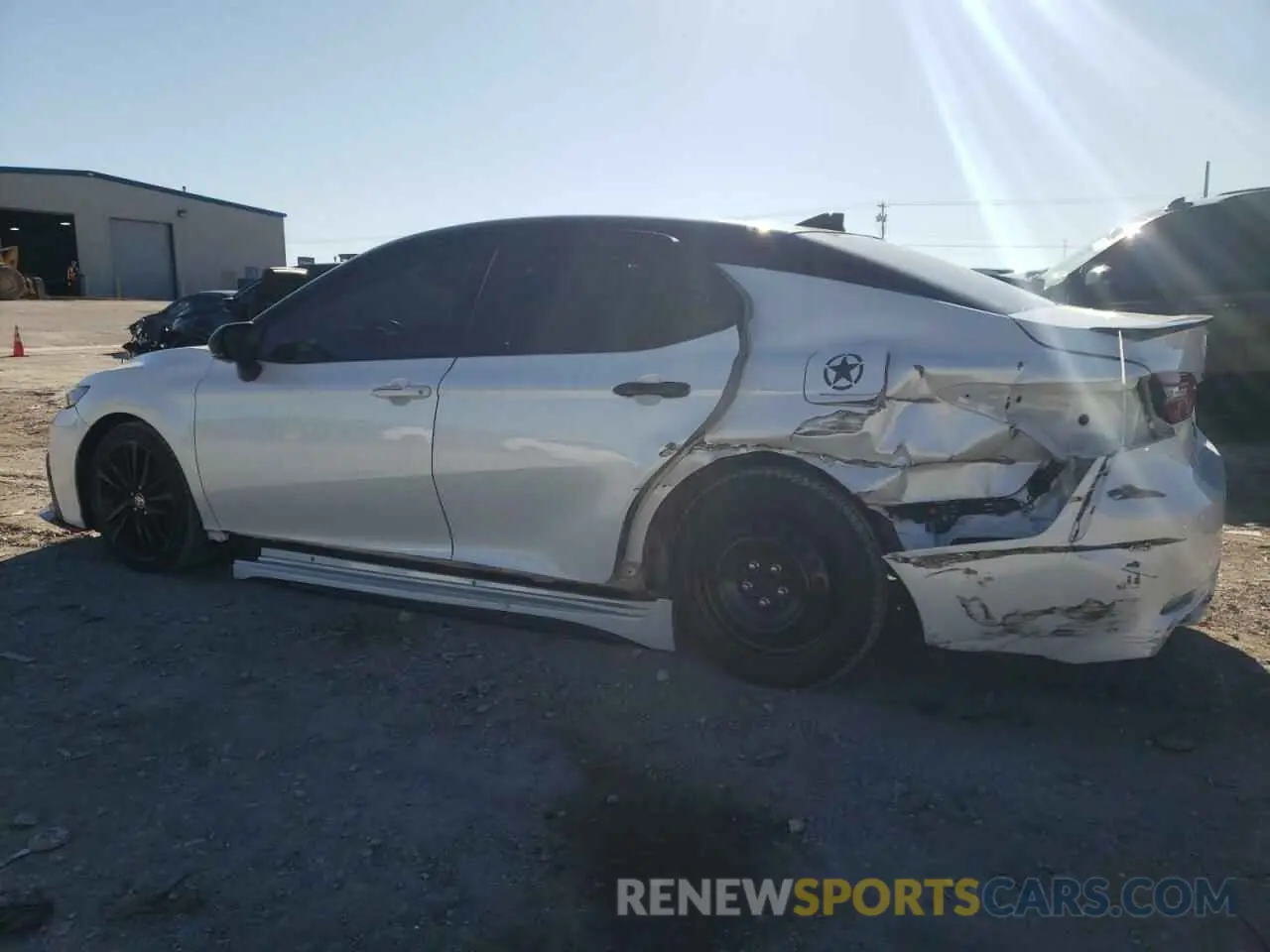 2 Photograph of a damaged car 4T1KZ1AK3MU048526 TOYOTA CAMRY 2021