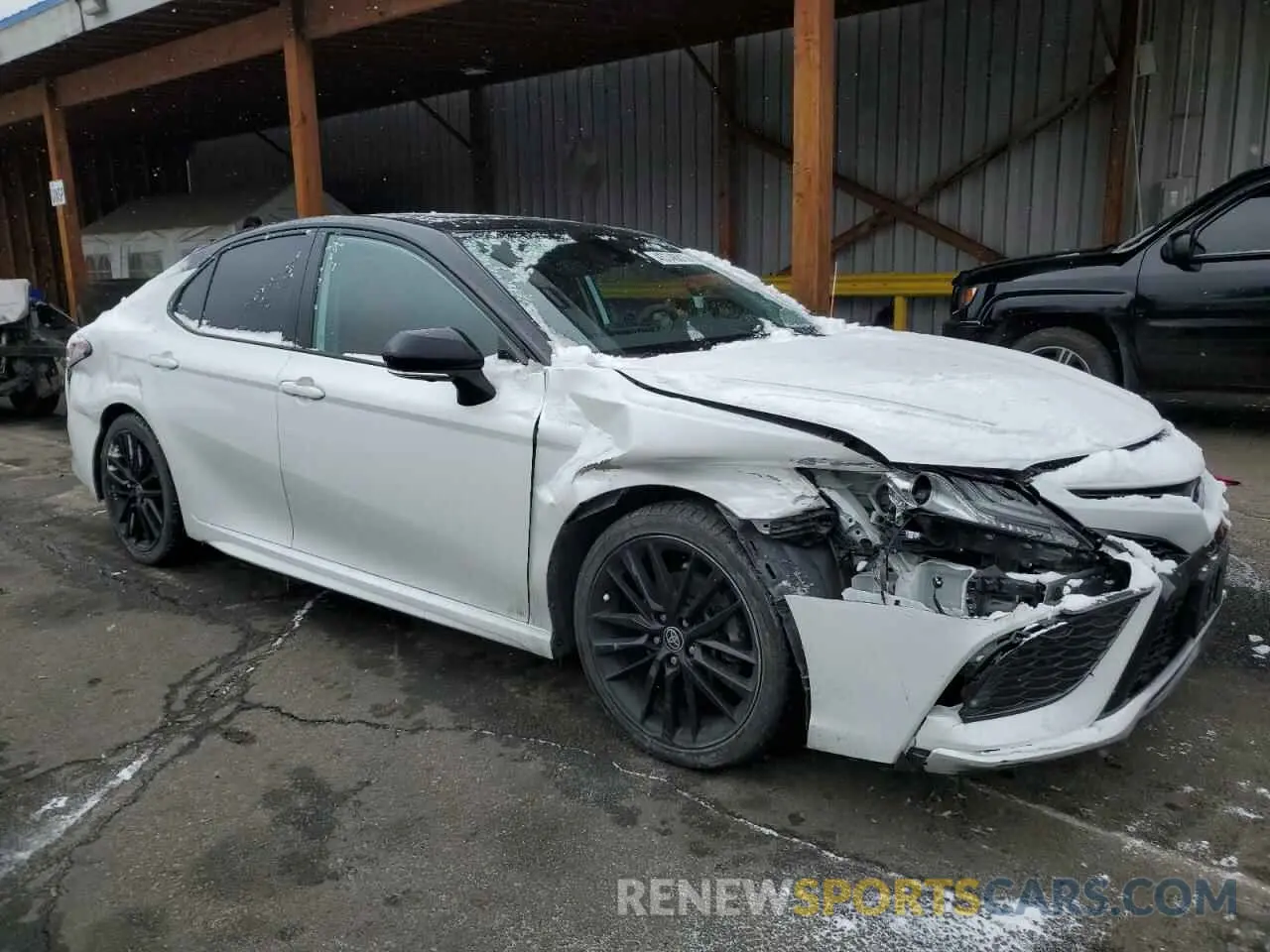 4 Photograph of a damaged car 4T1KZ1AK3MU051961 TOYOTA CAMRY 2021