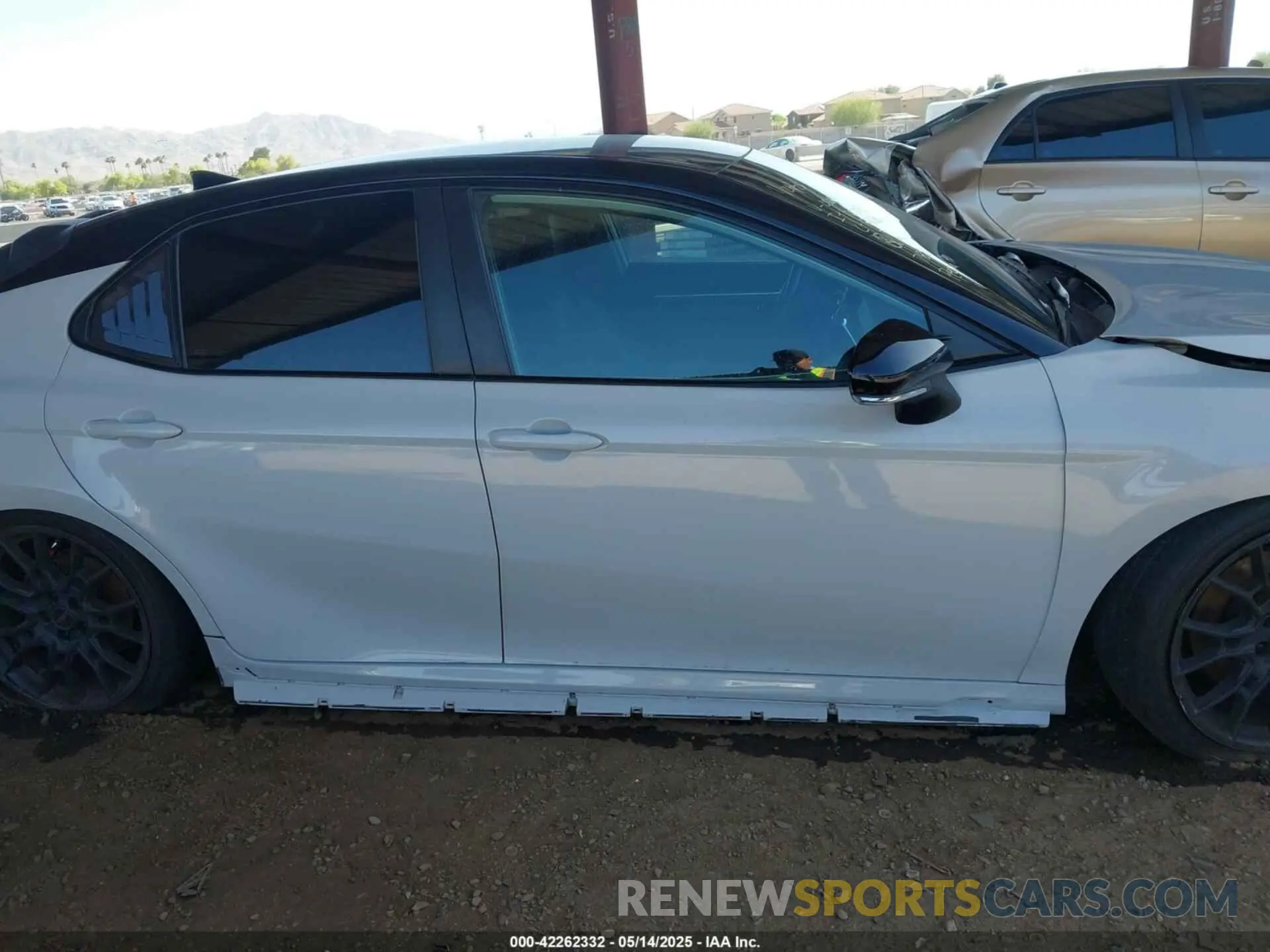 13 Photograph of a damaged car 4T1KZ1AK4MU050611 TOYOTA CAMRY 2021