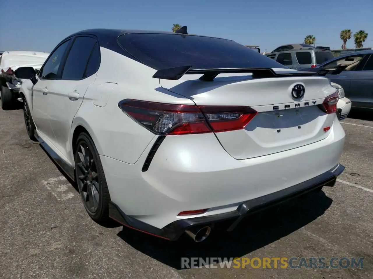 3 Photograph of a damaged car 4T1KZ1AK7MU050019 TOYOTA CAMRY 2021