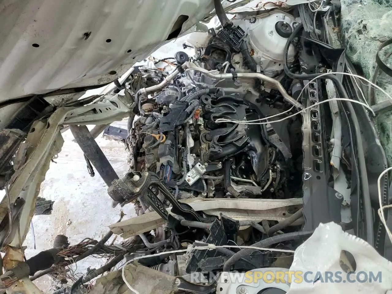 11 Photograph of a damaged car 4T1KZ1AK7MU056337 TOYOTA CAMRY 2021