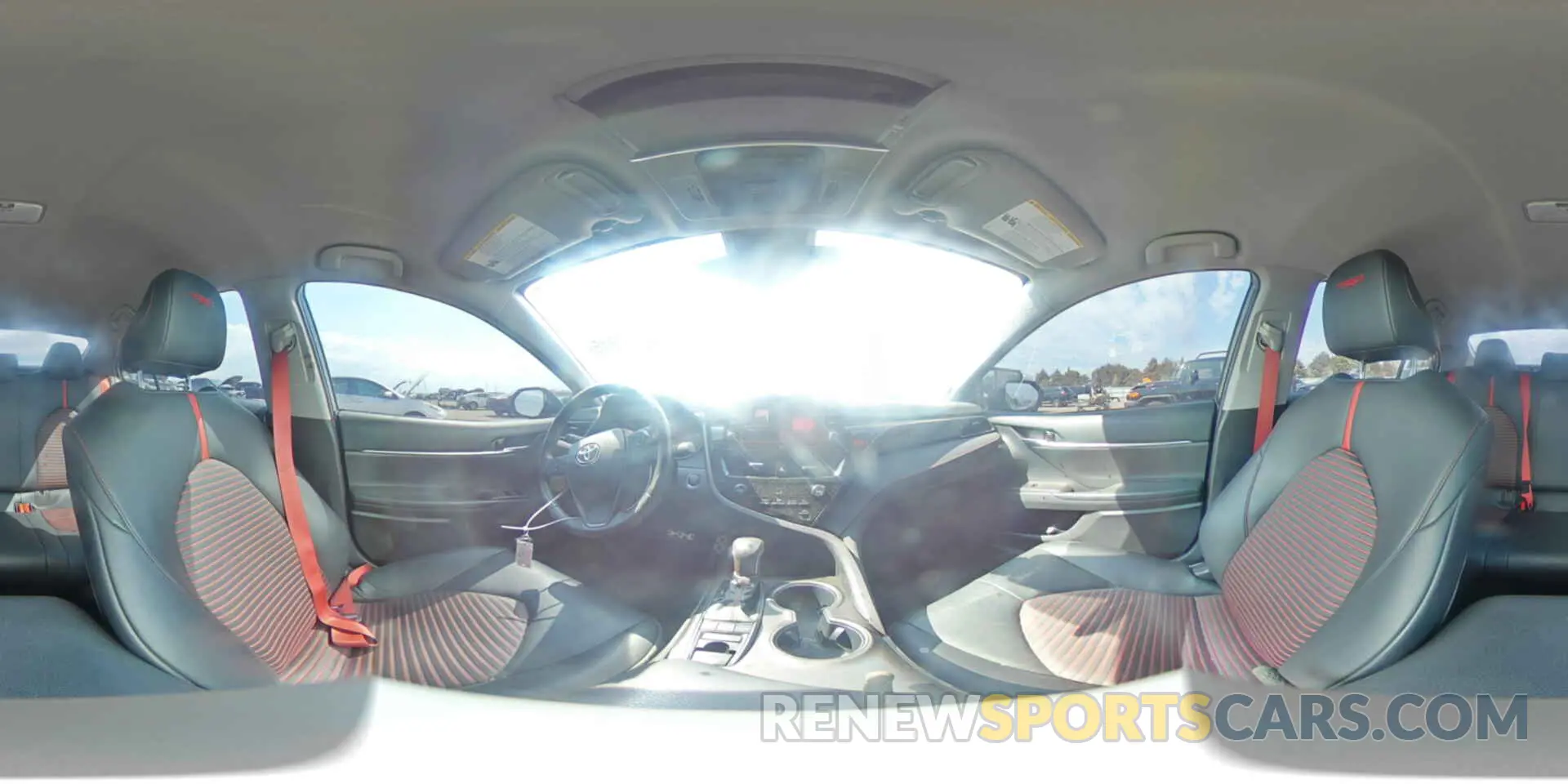 14 Photograph of a damaged car 4T1KZ1AKXMU059216 TOYOTA CAMRY 2021