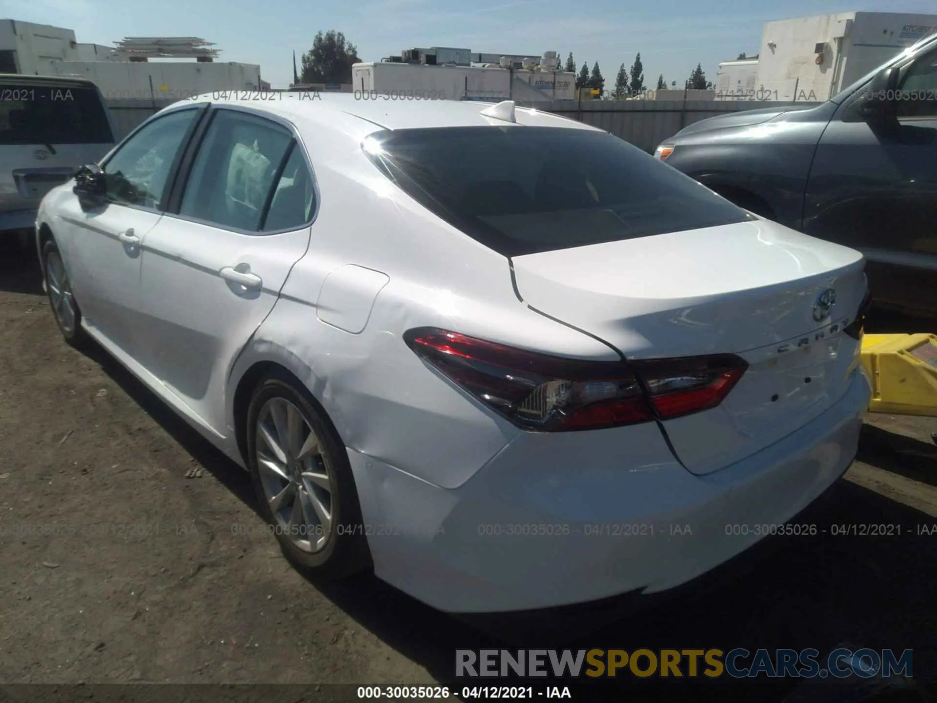 3 Photograph of a damaged car 4T1R11AK0MU538198 TOYOTA CAMRY 2021