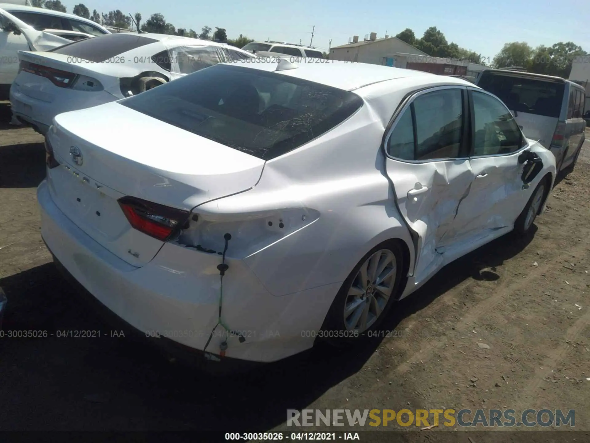 4 Photograph of a damaged car 4T1R11AK0MU538198 TOYOTA CAMRY 2021