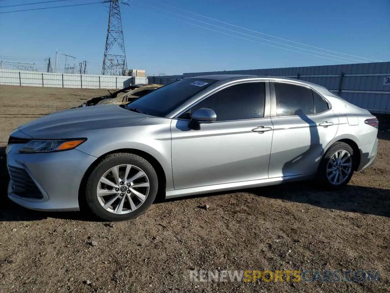 1 Photograph of a damaged car 4T1R11AK2MU451094 TOYOTA CAMRY 2021
