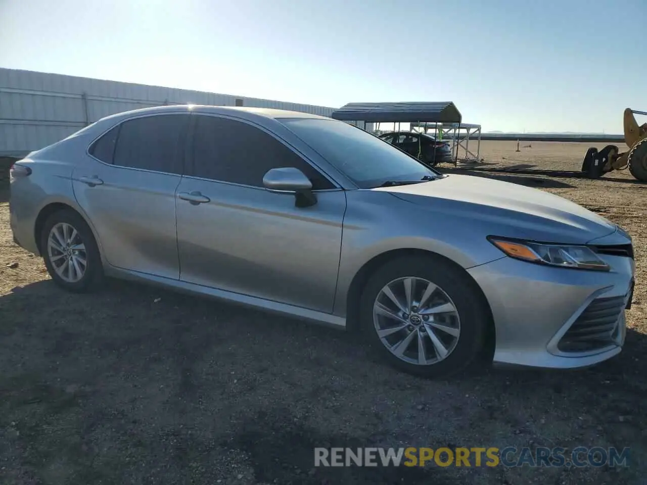 4 Photograph of a damaged car 4T1R11AK2MU451094 TOYOTA CAMRY 2021